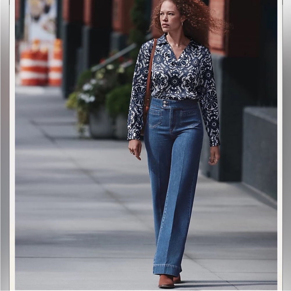 Loft High Rise Wide Leg Patch Pocket Jeans NWT Size 32/14 NEW 551